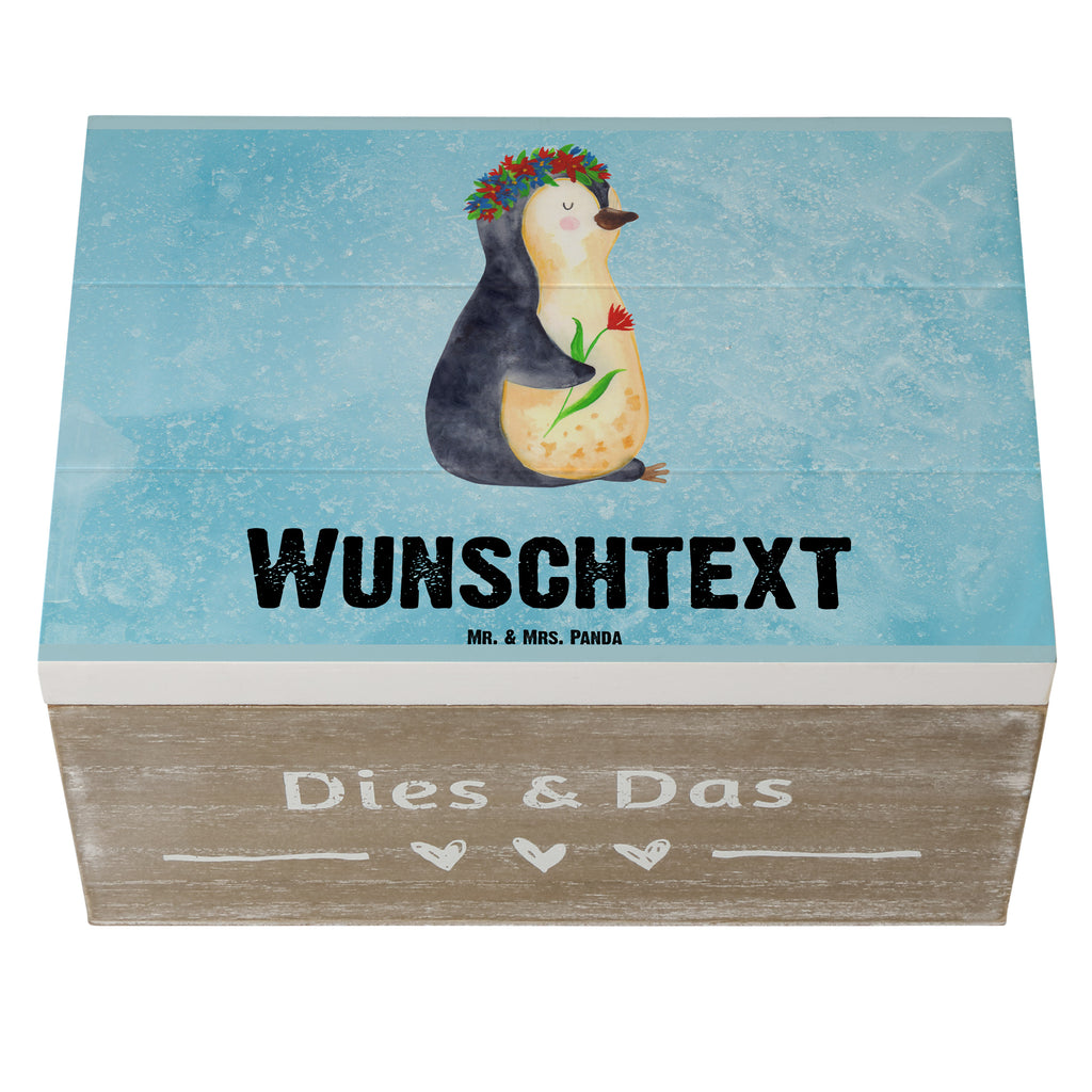 Personalisierte Holzkiste Pinguin Blumenkranz Holzkiste mit Namen, Kiste mit Namen, Schatzkiste mit Namen, Truhe mit Namen, Schatulle mit Namen, Erinnerungsbox mit Namen, Erinnerungskiste, mit Namen, Dekokiste mit Namen, Aufbewahrungsbox mit Namen, Holzkiste Personalisiert, Kiste Personalisiert, Schatzkiste Personalisiert, Truhe Personalisiert, Schatulle Personalisiert, Erinnerungsbox Personalisiert, Erinnerungskiste Personalisiert, Dekokiste Personalisiert, Aufbewahrungsbox Personalisiert, Pinguin, Pinguine, Blumenkranz, Universum, Leben, Wünsche, Ziele, Lebensziele, Motivation, Lebenslust, Liebeskummer, Geschenkidee