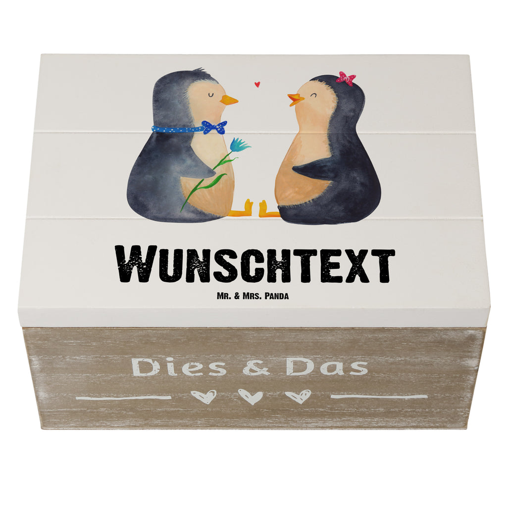 Personalisierte Holzkiste Pinguin Pärchen Holzkiste mit Namen, Kiste mit Namen, Schatzkiste mit Namen, Truhe mit Namen, Schatulle mit Namen, Erinnerungsbox mit Namen, Erinnerungskiste, mit Namen, Dekokiste mit Namen, Aufbewahrungsbox mit Namen, Holzkiste Personalisiert, Kiste Personalisiert, Schatzkiste Personalisiert, Truhe Personalisiert, Schatulle Personalisiert, Erinnerungsbox Personalisiert, Erinnerungskiste Personalisiert, Dekokiste Personalisiert, Aufbewahrungsbox Personalisiert, Pinguin, Pinguine, Liebe, Liebespaar, Liebesbeweis, Liebesgeschenk, Verlobung, Jahrestag, Hochzeitstag, Hochzeit, Hochzeitsgeschenk, große Liebe, Traumpaar