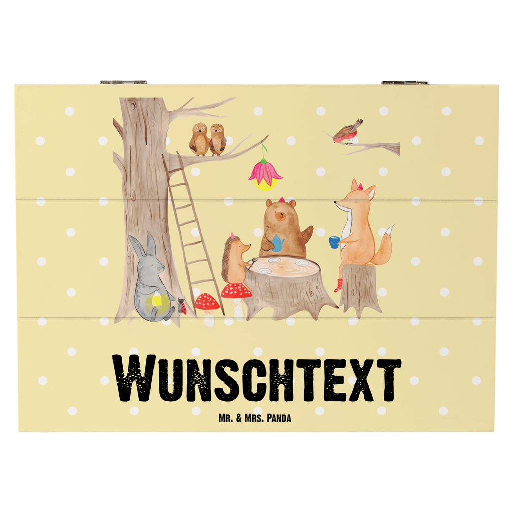 Personalisierte Holzkiste Waldtiere Picknick Holzkiste mit Namen, Kiste mit Namen, Schatzkiste mit Namen, Truhe mit Namen, Schatulle mit Namen, Erinnerungsbox mit Namen, Erinnerungskiste, mit Namen, Dekokiste mit Namen, Aufbewahrungsbox mit Namen, Holzkiste Personalisiert, Kiste Personalisiert, Schatzkiste Personalisiert, Truhe Personalisiert, Schatulle Personalisiert, Erinnerungsbox Personalisiert, Erinnerungskiste Personalisiert, Dekokiste Personalisiert, Aufbewahrungsbox Personalisiert, süße Tiermotive, gute Laune, lustige Sprüche, Tiere, Waldtiere, Picknick, Wald, Fuchs, Hase, Igel, Maus, Eichhörnchen