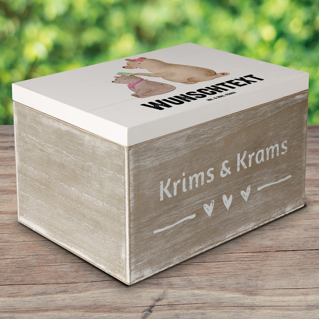 Personalisierte Holzkiste Bär mit Kind Holzkiste mit Namen, Kiste mit Namen, Schatzkiste mit Namen, Truhe mit Namen, Schatulle mit Namen, Erinnerungsbox mit Namen, Erinnerungskiste, mit Namen, Dekokiste mit Namen, Aufbewahrungsbox mit Namen, Holzkiste Personalisiert, Kiste Personalisiert, Schatzkiste Personalisiert, Truhe Personalisiert, Schatulle Personalisiert, Erinnerungsbox Personalisiert, Erinnerungskiste Personalisiert, Dekokiste Personalisiert, Aufbewahrungsbox Personalisiert, Familie, Vatertag, Muttertag, Bruder, Schwester, Mama, Papa, Oma, Opa, Geschenk, Mutti, Mutter