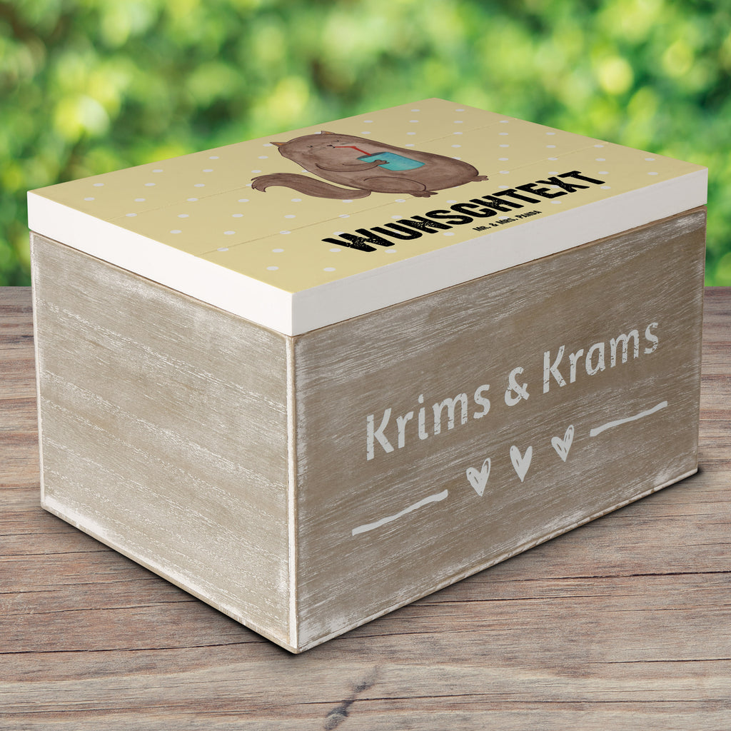 Personalisierte Holzkiste Katze Dose Holzkiste mit Namen, Kiste mit Namen, Schatzkiste mit Namen, Truhe mit Namen, Schatulle mit Namen, Erinnerungsbox mit Namen, Erinnerungskiste, mit Namen, Dekokiste mit Namen, Aufbewahrungsbox mit Namen, Holzkiste Personalisiert, Kiste Personalisiert, Schatzkiste Personalisiert, Truhe Personalisiert, Schatulle Personalisiert, Erinnerungsbox Personalisiert, Erinnerungskiste Personalisiert, Dekokiste Personalisiert, Aufbewahrungsbox Personalisiert, Katze, Katzenmotiv, Katzenfan, Katzendeko, Katzenfreund, Katzenliebhaber, Katzenprodukte, Katzenartikel, Katzenaccessoires, Katzensouvenirs, Katzenliebhaberprodukte, Katzenmotive, Katzen, Kater, Mietze, Cat, Cats, Katzenhalter, Katzenbesitzerin, Haustier, Futter, Katzenfutter