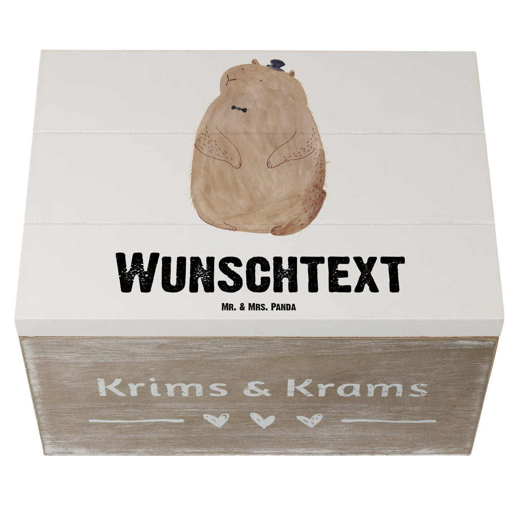 Personalisierte Holzkiste Murmeltier Holzkiste mit Namen, Kiste mit Namen, Schatzkiste mit Namen, Truhe mit Namen, Schatulle mit Namen, Erinnerungsbox mit Namen, Erinnerungskiste, mit Namen, Dekokiste mit Namen, Aufbewahrungsbox mit Namen, Holzkiste Personalisiert, Kiste Personalisiert, Schatzkiste Personalisiert, Truhe Personalisiert, Schatulle Personalisiert, Erinnerungsbox Personalisiert, Erinnerungskiste Personalisiert, Dekokiste Personalisiert, Aufbewahrungsbox Personalisiert, süße Tiermotive, gute Laune, lustige Sprüche, Tiere, Murmeltier, Knigge, Fröhlichkeit, Freundlichkeit, Respekt, Anstand