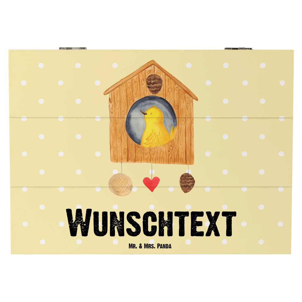 Personalisierte Holzkiste Vogelhaus sweet Home Holzkiste mit Namen, Kiste mit Namen, Schatzkiste mit Namen, Truhe mit Namen, Schatulle mit Namen, Erinnerungsbox mit Namen, Erinnerungskiste, mit Namen, Dekokiste mit Namen, Aufbewahrungsbox mit Namen, Holzkiste Personalisiert, Kiste Personalisiert, Schatzkiste Personalisiert, Truhe Personalisiert, Schatulle Personalisiert, Erinnerungsbox Personalisiert, Erinnerungskiste Personalisiert, Dekokiste Personalisiert, Aufbewahrungsbox Personalisiert, süße Tiermotive, gute Laune, lustige Sprüche, Tiere, Vogelhaus, Vogel, Home sweet Home, Einzug, Umzug, Geschenk, Einzugsgeschenk, Hausbau, Haus