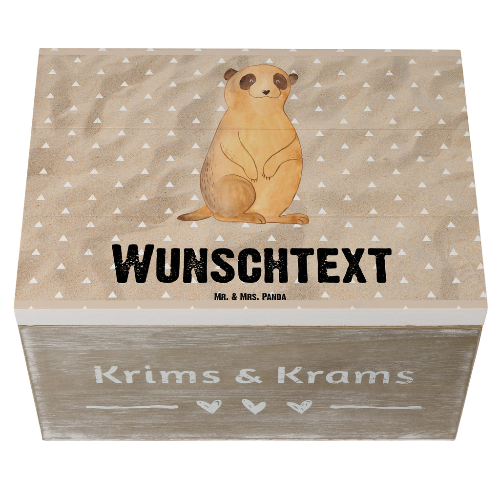 Personalisierte Holzkiste Erdmännchen Holzkiste mit Namen, Kiste mit Namen, Schatzkiste mit Namen, Truhe mit Namen, Schatulle mit Namen, Erinnerungsbox mit Namen, Erinnerungskiste, mit Namen, Dekokiste mit Namen, Aufbewahrungsbox mit Namen, Holzkiste Personalisiert, Kiste Personalisiert, Schatzkiste Personalisiert, Truhe Personalisiert, Schatulle Personalisiert, Erinnerungsbox Personalisiert, Erinnerungskiste Personalisiert, Dekokiste Personalisiert, Aufbewahrungsbox Personalisiert, Afrika, Wildtiere, Erdmännchen, Reisen, Spruch, Weltreise, Afrikareise, Roadtrip, Traveling