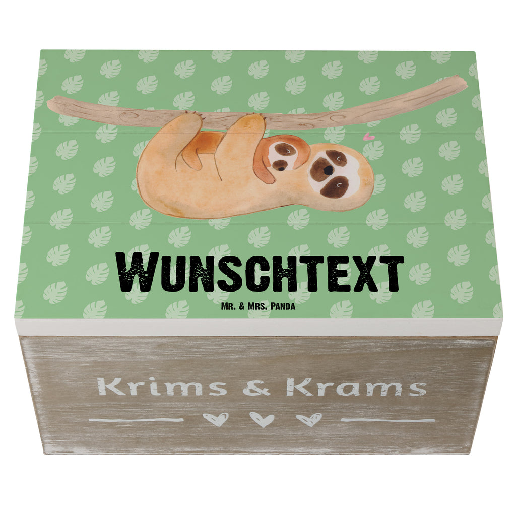 Personalisierte Holzkiste Faultier mit Kind Holzkiste mit Namen, Kiste mit Namen, Schatzkiste mit Namen, Truhe mit Namen, Schatulle mit Namen, Erinnerungsbox mit Namen, Erinnerungskiste, mit Namen, Dekokiste mit Namen, Aufbewahrungsbox mit Namen, Holzkiste Personalisiert, Kiste Personalisiert, Schatzkiste Personalisiert, Truhe Personalisiert, Schatulle Personalisiert, Erinnerungsbox Personalisiert, Erinnerungskiste Personalisiert, Dekokiste Personalisiert, Aufbewahrungsbox Personalisiert, Faultier, Faultier Geschenk, Faultier Deko, Kind, Baby, Liebe, Mutter, Mama, Geburt, Kinder, Faulheit, Spaß, Niedlichkeit