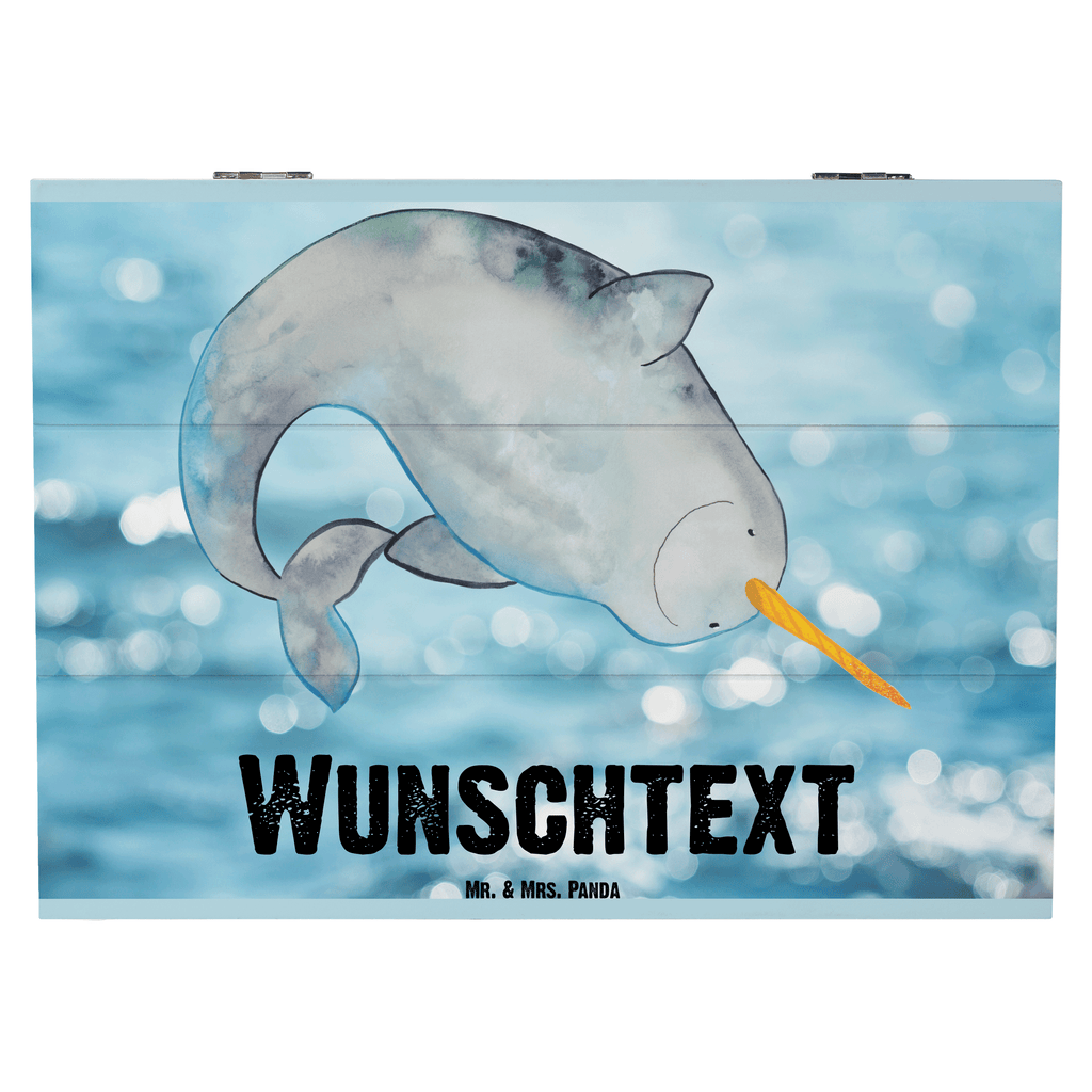 Personalisierte Holzkiste Narwal Holzkiste mit Namen, Kiste mit Namen, Schatzkiste mit Namen, Truhe mit Namen, Schatulle mit Namen, Erinnerungsbox mit Namen, Erinnerungskiste, mit Namen, Dekokiste mit Namen, Aufbewahrungsbox mit Namen, Holzkiste Personalisiert, Kiste Personalisiert, Schatzkiste Personalisiert, Truhe Personalisiert, Schatulle Personalisiert, Erinnerungsbox Personalisiert, Erinnerungskiste Personalisiert, Dekokiste Personalisiert, Aufbewahrungsbox Personalisiert, Meerestiere, Meer, Urlaub, Narwal, Wal, Putzen, Hausfrau, Junggesellin, aufräumen, Kinderzimmer