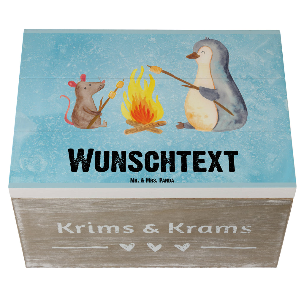 Personalisierte Holzkiste Pinguin Lagerfeuer Holzkiste mit Namen, Kiste mit Namen, Schatzkiste mit Namen, Truhe mit Namen, Schatulle mit Namen, Erinnerungsbox mit Namen, Erinnerungskiste, mit Namen, Dekokiste mit Namen, Aufbewahrungsbox mit Namen, Holzkiste Personalisiert, Kiste Personalisiert, Schatzkiste Personalisiert, Truhe Personalisiert, Schatulle Personalisiert, Erinnerungsbox Personalisiert, Erinnerungskiste Personalisiert, Dekokiste Personalisiert, Aufbewahrungsbox Personalisiert, Pinguin, Maus, Pinguine, Lagerfeuer, Leben, Arbeit, Job, Motivation, Büro, Büroalltag, Lebensspruch, Lebensmotivation, Neustart, Liebe, grillen, Feuer, Marshmallows