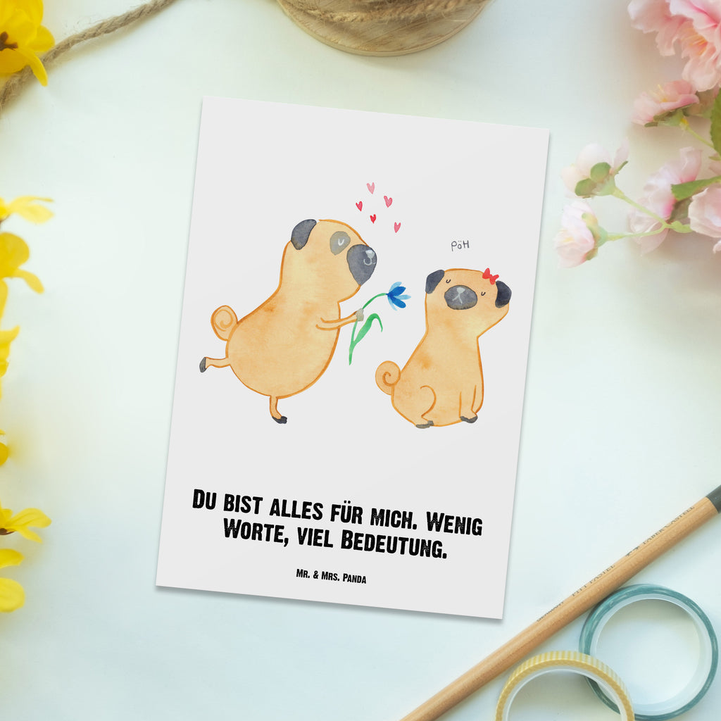 Personalisierte Postkarte Mops verliebt Postkarte mit Namen, Postkarte bedrucken, Postkarte mit Wunschtext, Postkarte personalisierbar, Geschenkkarte mit Namen, Grußkarte mit Namen, Karte mit Namen, Einladung mit Namen, Ansichtskarte mit Namen, Geschenkkarte mit Wunschtext, Grußkarte mit Wunschtext, Karte mit Wunschtext, Einladung mit Wunschtext, Ansichtskarte mit Wunschtext, Hund, Hundemotiv, Haustier, Hunderasse, Tierliebhaber, Hundebesitzer, Sprüche, Mops, Möpse, Hundeliebe, verliebt, Liebe, Liebesspruch. Verlobt, Geschenk Freund, Partner