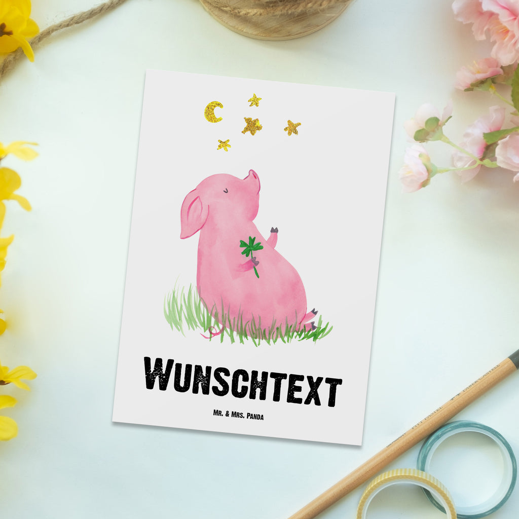 Personalisierte Postkarte Glücksschwein Postkarte mit Namen, Postkarte bedrucken, Postkarte mit Wunschtext, Postkarte personalisierbar, Geschenkkarte mit Namen, Grußkarte mit Namen, Karte mit Namen, Einladung mit Namen, Ansichtskarte mit Namen, Geschenkkarte mit Wunschtext, Grußkarte mit Wunschtext, Karte mit Wunschtext, Einladung mit Wunschtext, Ansichtskarte mit Wunschtext, süße Tiermotive, gute Laune, lustige Sprüche, Tiere, Glücksschwein. Glück, Schwein, Schweinchen, Sterne, Sernchen, Ziele, Träume, Motivation, Glücksbringer