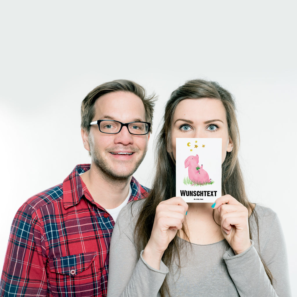 Personalisierte Postkarte Glücksschwein Postkarte mit Namen, Postkarte bedrucken, Postkarte mit Wunschtext, Postkarte personalisierbar, Geschenkkarte mit Namen, Grußkarte mit Namen, Karte mit Namen, Einladung mit Namen, Ansichtskarte mit Namen, Geschenkkarte mit Wunschtext, Grußkarte mit Wunschtext, Karte mit Wunschtext, Einladung mit Wunschtext, Ansichtskarte mit Wunschtext, süße Tiermotive, gute Laune, lustige Sprüche, Tiere, Glücksschwein. Glück, Schwein, Schweinchen, Sterne, Sernchen, Ziele, Träume, Motivation, Glücksbringer