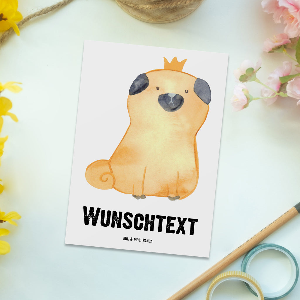 Personalisierte Postkarte Mops Krone Postkarte mit Namen, Postkarte bedrucken, Postkarte mit Wunschtext, Postkarte personalisierbar, Geschenkkarte mit Namen, Grußkarte mit Namen, Karte mit Namen, Einladung mit Namen, Ansichtskarte mit Namen, Geschenkkarte mit Wunschtext, Grußkarte mit Wunschtext, Karte mit Wunschtext, Einladung mit Wunschtext, Ansichtskarte mit Wunschtext, Hund, Hundemotiv, Haustier, Hunderasse, Tierliebhaber, Hundebesitzer, Sprüche, Mops, allergisch, kinderlos, Hausregel, Hundebesitzer. Spruch, lustig