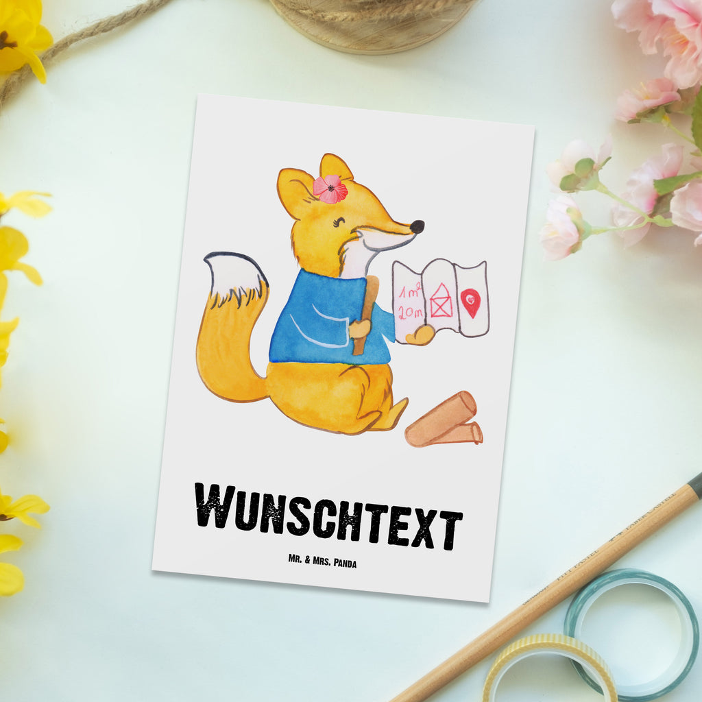Personalisierte Postkarte Architektin mit Herz Postkarte mit Namen, Postkarte bedrucken, Postkarte mit Wunschtext, Postkarte personalisierbar, Geschenkkarte mit Namen, Grußkarte mit Namen, Karte mit Namen, Einladung mit Namen, Ansichtskarte mit Namen, Geschenkkarte mit Wunschtext, Grußkarte mit Wunschtext, Karte mit Wunschtext, Einladung mit Wunschtext, Ansichtskarte mit Wunschtext, Beruf, Ausbildung, Jubiläum, Abschied, Rente, Kollege, Kollegin, Geschenk, Schenken, Arbeitskollege, Mitarbeiter, Firma, Danke, Dankeschön, Architektin, Innenarchitektin, Architekturbüro