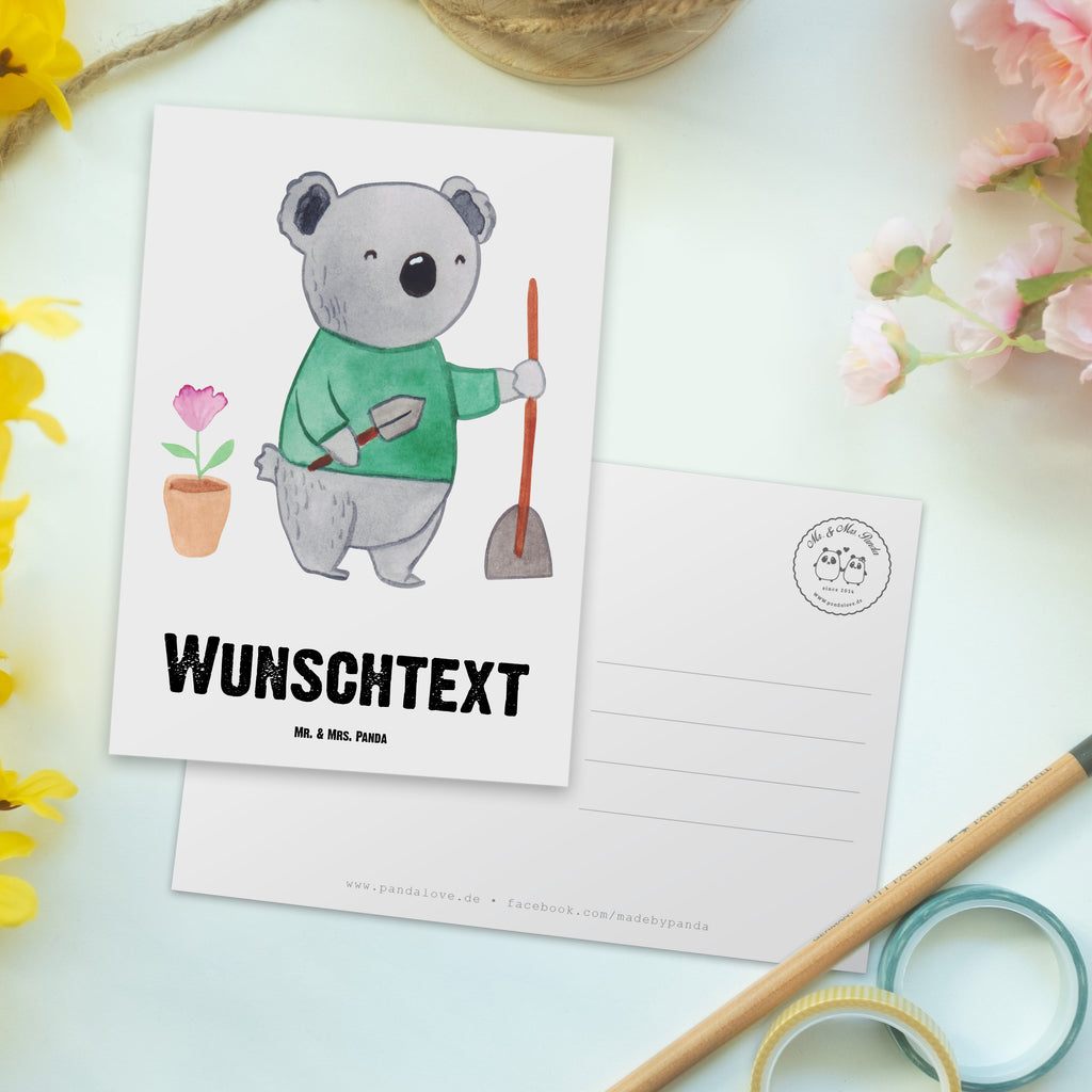 Personalisierte Postkarte Garten- und Landschaftsbauerin aus Leidenschaft Postkarte mit Namen, Postkarte bedrucken, Postkarte mit Wunschtext, Postkarte personalisierbar, Geschenkkarte mit Namen, Grußkarte mit Namen, Karte mit Namen, Einladung mit Namen, Ansichtskarte mit Namen, Geschenkkarte mit Wunschtext, Grußkarte mit Wunschtext, Karte mit Wunschtext, Einladung mit Wunschtext, Ansichtskarte mit Wunschtext, Beruf, Ausbildung, Jubiläum, Abschied, Rente, Kollege, Kollegin, Geschenk, Schenken, Arbeitskollege, Mitarbeiter, Firma, Danke, Dankeschön, Gärtnerin, Gartenplaner, Gärtnerei, Gartenbau, Hobbygärtnerin, Garten- und Landschaftsbauerin