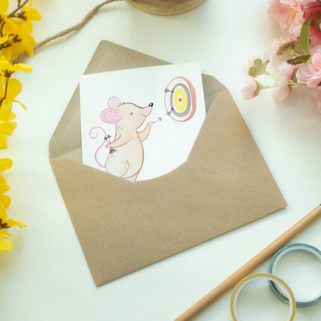 Personalisierte Grußkarte Maus Dart spielen Tage Personalisierte Grußkarte, Personalisiertere Klappkarte, Personalisierte Einladungskarte, Personalisierte Glückwunschkarte, Personalisierte Hochzeitskarte, Personalisierte Geburtstagskarte, Grußkarte mit Namen, Grußkarte selber drucken, Grußkarte selbst gestalten, Grußkarte mit persönlichen Nachrichten, Grußkarte als Geldgeschenk, Grußkarten personalisiert, Geschenk, Sport, Sportart, Hobby, Schenken, Danke, Dankeschön, Auszeichnung, Gewinn, Sportler, Dart spielen, Darten, Darts, Dart Turnier