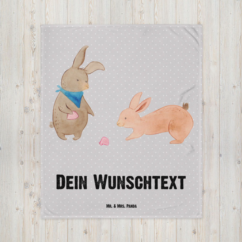 Personalisierte Decke Hasen Muschel Personalisierte Decke, Decke mit Namen, Kuscheldecke mit Namen, Decke bedrucken, Kuscheldecke bedrucken, Familie, Vatertag, Muttertag, Bruder, Schwester, Mama, Papa, Oma, Opa, Hasen, beste Freundin, Freundin, Freundinnen, best friends, BFF, Muscheln sammeln, Muscheln, Meer