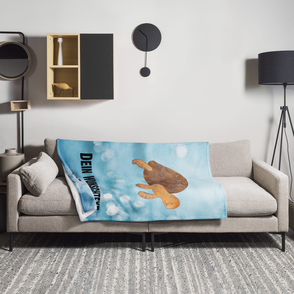 Personalisierte Decke Schildkröte marschiert Personalisierte Decke, Decke mit Namen, Kuscheldecke mit Namen, Decke bedrucken, Kuscheldecke bedrucken, Meerestiere, Meer, Urlaub, Schildkröte, Schildkröten, get lost, Abenteuer, Reiselust, Inspiration, Neustart, Motivation, Lieblingsmensch