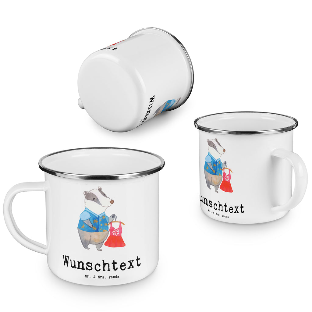 Personalisierte Emaille Tasse Modeverkäuferin mit Herz Emaille Tasse personalisiert, Emaille Tasse mit Namen, Campingtasse personalisiert, Namenstasse, Campingtasse bedrucken, Campinggeschirr personalsisert, Beruf, Ausbildung, Jubiläum, Abschied, Rente, Kollege, Kollegin, Geschenk, Schenken, Arbeitskollege, Mitarbeiter, Firma, Danke, Dankeschön, Modeverkäuferin, Verkäuferin, Fashion Store