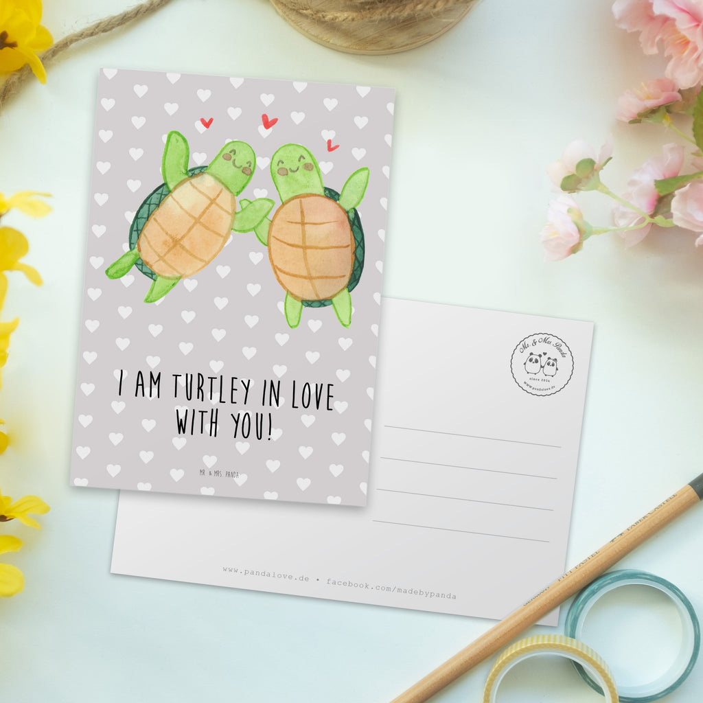 Postkarte Schildkröten Paar Geschenkkarte, Grußkarte, Karte, Einladung, Ansichtskarte, Geburtstagskarte, Einladungskarte, Liebe, Partner, Freund, Freundin, Ehemann, Ehefrau, Heiraten, Verlobung, Heiratsantrag, Liebesgeschenk, Jahrestag, Hocheitstag, Valentinstag, Geschenk für Frauen, Hochzeitstag, Mitbringsel, Geschenk für Freundin, Geschenk für Partner, Liebesbeweis, für Männer, für Ehemann