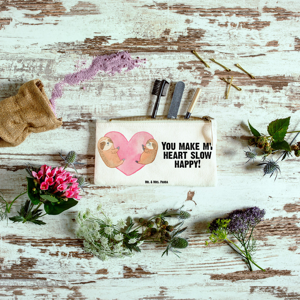 Schminktasche Faultiere Herz Valentinstag, Geschenk für Frauen, Liebesgeschenk, Jahrestag, Hochzeitstag, Mitbringsel, Geschenk für Freundin, Geschenk für Partner, Freund, Liebesbeweis, für Männer, für Ehemann Schminktasche, Kosmetiktasche, Kosmetikbeutel, Stiftemäppchen, Etui, Federmappe, Makeup, XXL, Schminketui, Kosmetiketui, Schlamperetui  Liebe,  Partner, Freund, Freundin, Ehemann, Ehefrau, Heiraten, Verlobung, Heiratsantrag, Liebesgeschenk, Jahrestag, Hocheitstag