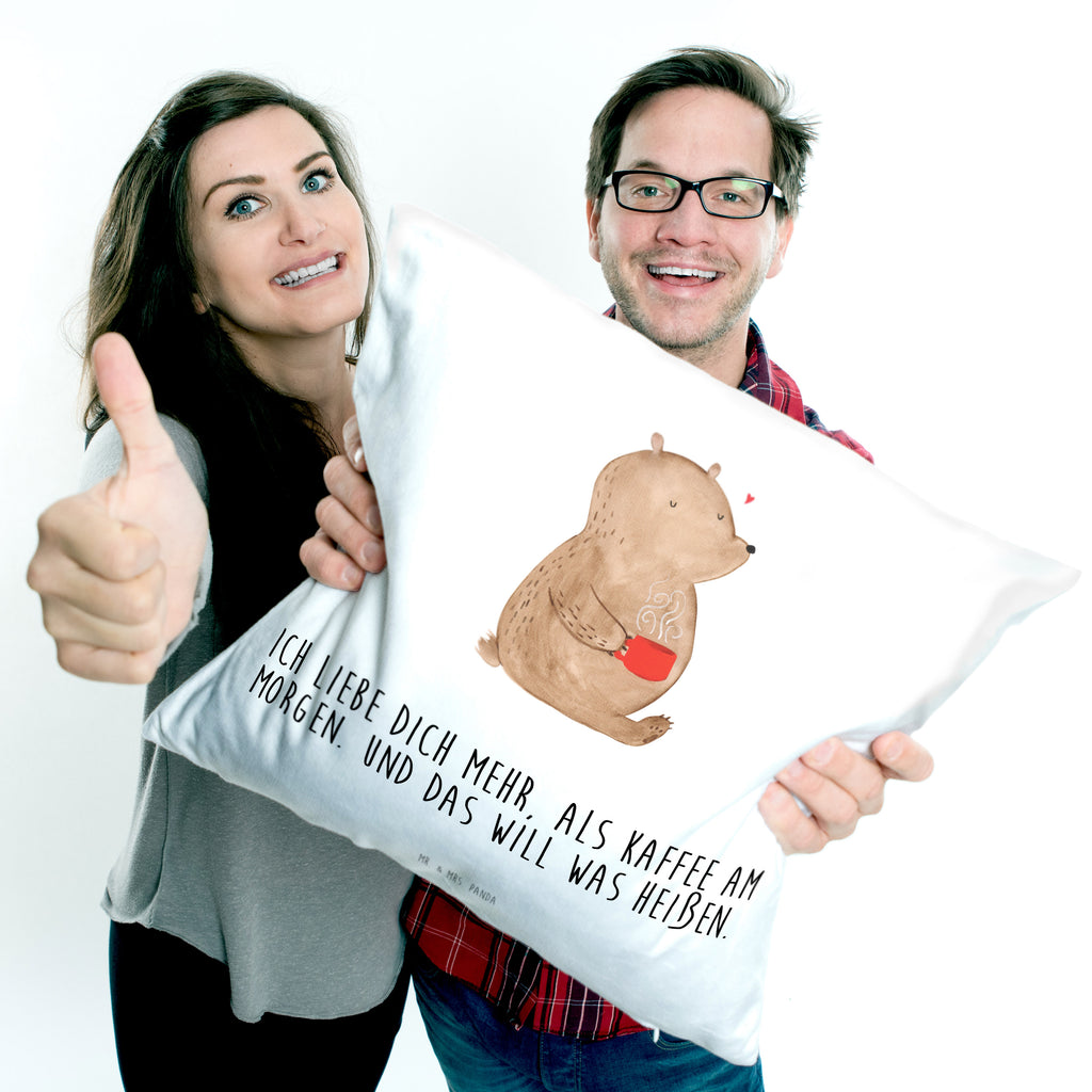 40x40 Kissen Bär Morgenkaffee Kissenhülle, Kopfkissen, Sofakissen, Dekokissen, Motivkissen, Liebe, Partner, Freund, Freundin, Ehemann, Ehefrau, Heiraten, Verlobung, Heiratsantrag, Liebesgeschenk, Jahrestag, Hocheitstag, Valentinstag, Geschenk für Frauen, Hochzeitstag, Mitbringsel, Geschenk für Freundin, Geschenk für Partner, Liebesbeweis, für Männer, für Ehemann