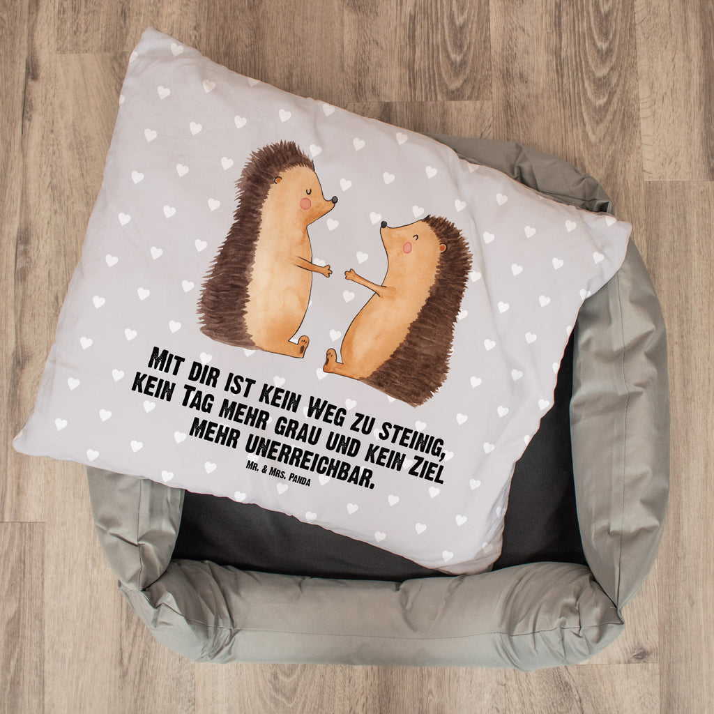 Hundebett Igel Liebe Hundebett, Hundeliege, Liegeplatz, Hund, Hundekörbchen, Körbchen, Tierbett, Hundebett Luxus, Hundekissen, Hundesofa, Hundeschlafplatz, Hundebettchen, Hundemöbel, Hundedecke, Liebe, Partner, Freund, Freundin, Ehemann, Ehefrau, Heiraten, Verlobung, Heiratsantrag, Liebesgeschenk, Jahrestag, Hocheitstag, Verliebt, Verlobt, Verheiratet, Geschenk, Liebesbeweis, Hochzeitstag, Hochzeit, Igel
