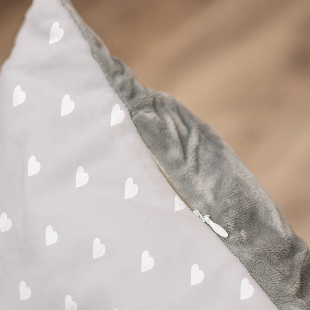 Hundebett Schnecken Liebe Hundebett, Hundeliege, Liegeplatz, Hund, Hundekörbchen, Körbchen, Tierbett, Hundebett Luxus, Hundekissen, Hundesofa, Hundeschlafplatz, Hundebettchen, Hundemöbel, Hundedecke, Liebe, Partner, Freund, Freundin, Ehemann, Ehefrau, Heiraten, Verlobung, Heiratsantrag, Liebesgeschenk, Jahrestag, Hocheitstag