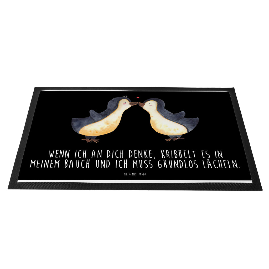 Fußmatte Pinguine Kuss Türvorleger, Schmutzmatte, Fußabtreter, Matte, Schmutzfänger, Fußabstreifer, Schmutzfangmatte, Türmatte, Motivfußmatte, Haustürmatte, Vorleger, Liebe, Partner, Freund, Freundin, Ehemann, Ehefrau, Heiraten, Verlobung, Heiratsantrag, Liebesgeschenk, Jahrestag, Hocheitstag, Valentinstag, Geschenk für Frauen, Hochzeitstag, Mitbringsel, Geschenk für Freundin, Geschenk für Partner, Liebesbeweis, für Männer, für Ehemann
