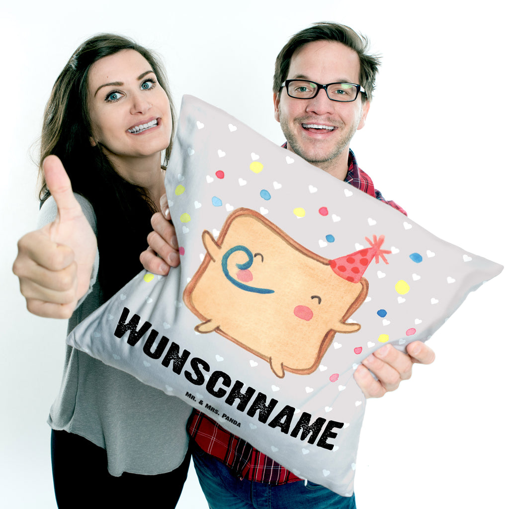Personalisiertes Kissen Toast Party Kissen, personalisiert, Name, Wunschname, bedrucken, Kopfkissen, Liebe, Partner, Freund, Freundin, Ehemann, Ehefrau, Heiraten, Verlobung, Heiratsantrag, Liebesgeschenk, Jahrestag, Hocheitstag, Valentinstag, Geschenk für Frauen, Hochzeitstag, Mitbringsel, Geschenk für Freundin, Geschenk für Partner, Liebesbeweis, für Männer, für Ehemann