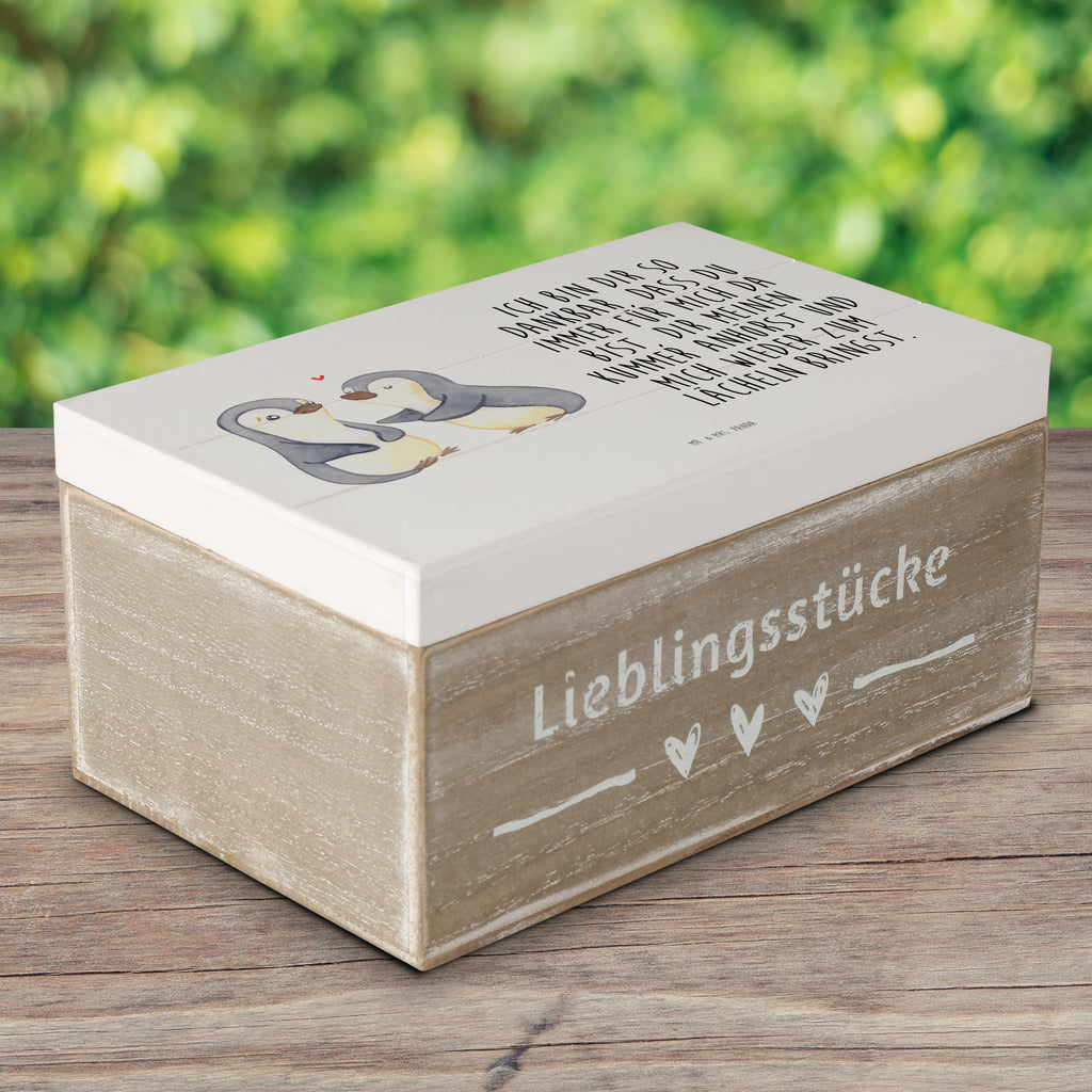 Holzkiste Pinguine trösten Holzkiste, Kiste, Schatzkiste, Truhe, Schatulle, XXL, Erinnerungsbox, Erinnerungskiste, Dekokiste, Aufbewahrungsbox, Liebe, Partner, Freund, Freundin, Ehemann, Ehefrau, Heiraten, Verlobung, Heiratsantrag, Liebesgeschenk, Jahrestag, Hocheitstag, Valentinstag, Geschenk für Frauen, Hochzeitstag, Mitbringsel, Geschenk für Freundin, Geschenk für Partner, Liebesbeweis, für Männer, für Ehemann