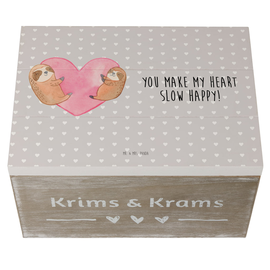 Holzkiste Faultiere Herz Holzkiste, Kiste, Schatzkiste, Truhe, Schatulle, XXL, Erinnerungsbox, Erinnerungskiste, Dekokiste, Aufbewahrungsbox, Liebe, Partner, Freund, Freundin, Ehemann, Ehefrau, Heiraten, Verlobung, Heiratsantrag, Liebesgeschenk, Jahrestag, Hocheitstag, Valentinstag, Geschenk für Frauen, Hochzeitstag, Mitbringsel, Geschenk für Freundin, Geschenk für Partner, Liebesbeweis, für Männer, für Ehemann