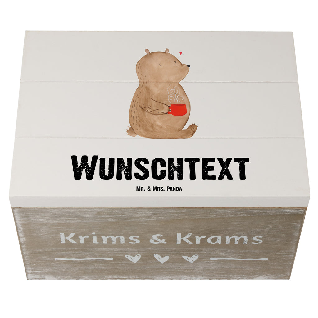 Personalisierte Holzkiste Bär Morgenkaffee Holzkiste mit Namen, Kiste mit Namen, Schatzkiste mit Namen, Truhe mit Namen, Schatulle mit Namen, Erinnerungsbox mit Namen, Erinnerungskiste, mit Namen, Dekokiste mit Namen, Aufbewahrungsbox mit Namen, Holzkiste Personalisiert, Kiste Personalisiert, Schatzkiste Personalisiert, Truhe Personalisiert, Schatulle Personalisiert, Erinnerungsbox Personalisiert, Erinnerungskiste Personalisiert, Dekokiste Personalisiert, Aufbewahrungsbox Personalisiert, Liebe, Partner, Freund, Freundin, Ehemann, Ehefrau, Heiraten, Verlobung, Heiratsantrag, Liebesgeschenk, Jahrestag, Hocheitstag, Valentinstag, Geschenk für Frauen, Hochzeitstag, Mitbringsel, Geschenk für Freundin, Geschenk für Partner, Liebesbeweis, für Männer, für Ehemann