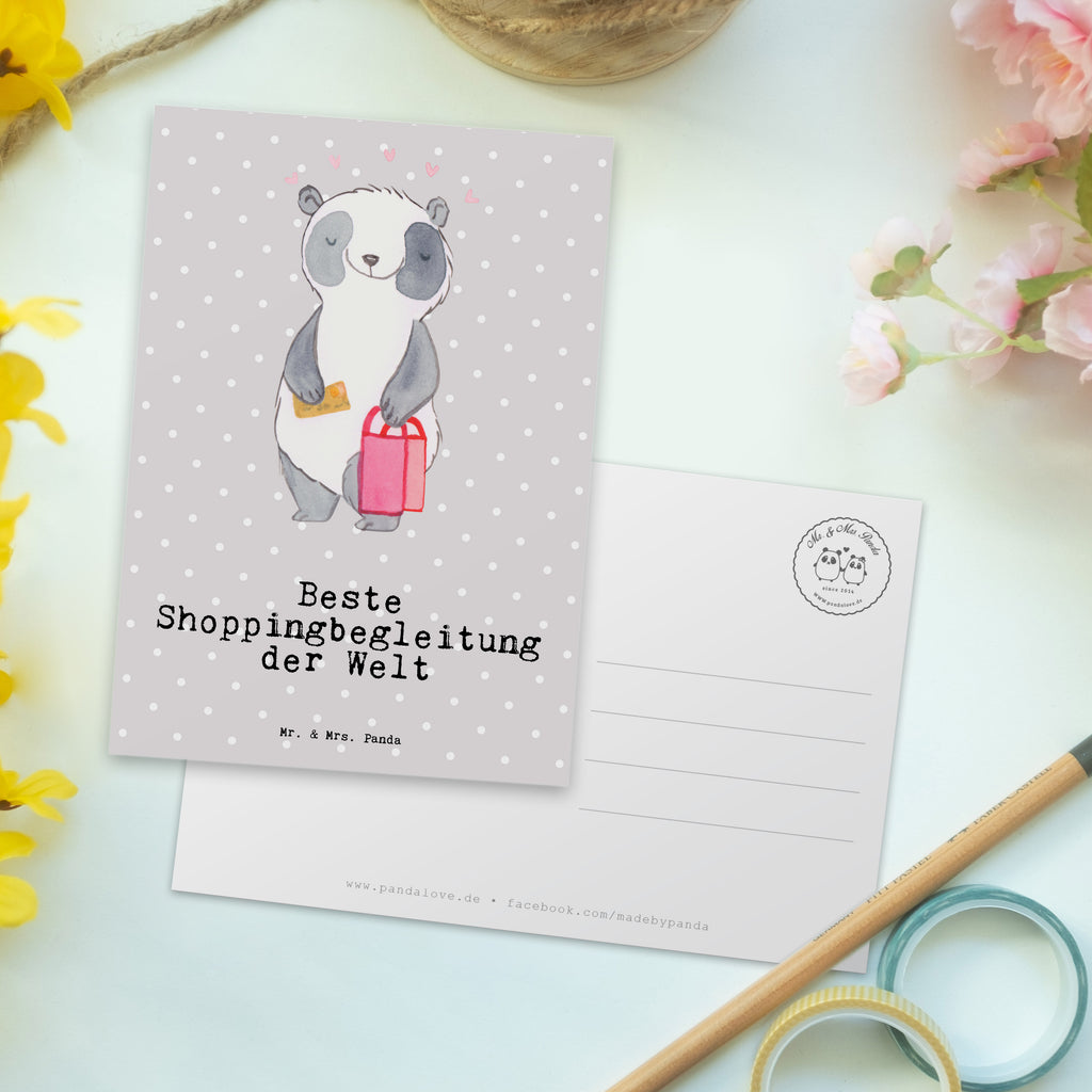 Postkarte Panda Beste Shoppingbegleitung der Welt Geschenkkarte, Grußkarte, Karte, Einladung, Ansichtskarte, Geburtstagskarte, Einladungskarte, für, Dankeschön, Geschenk, Schenken, Geburtstag, Geburtstagsgeschenk, Geschenkidee, Danke, Bedanken, Mitbringsel, Freude machen, Geschenktipp, Shoppingbegleitung, Shoppingpartner, Begleitung, Shoppen, Partner, Freundin, Freund, bff, Shopping, Einkaufen, Shopping-Queen, Queen, Bester