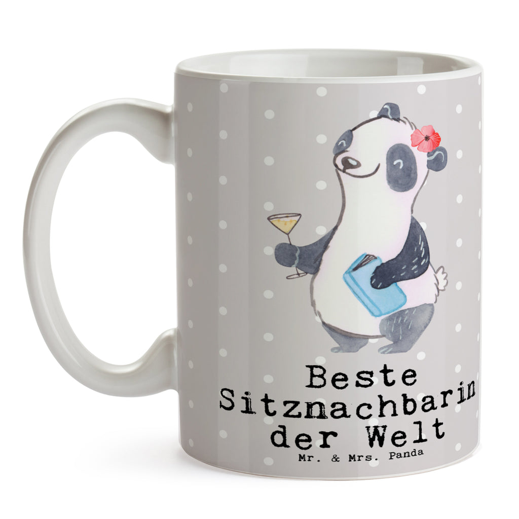 Tasse Panda Beste Sitznachbarin der Welt Becher, Kaffeetasse, Kaffeebecher, Tee, Frühstück, Büro, für, Dankeschön, Geschenk, Schenken, Geburtstag, Geburtstagsgeschenk, Geschenkidee, Danke, Bedanken, Mitbringsel, Freude machen, Geschenktipp, Sitznachbarin, Stuhlnachbar, Mitschülerin, Nachbarin, Uni, Universität, Seminar, Kommilitone, Tischnachbar, Schule, Mitstudentin, Hochschule, Beste Sitznachbarin der Welt, Weltbeste Sitznachbarin