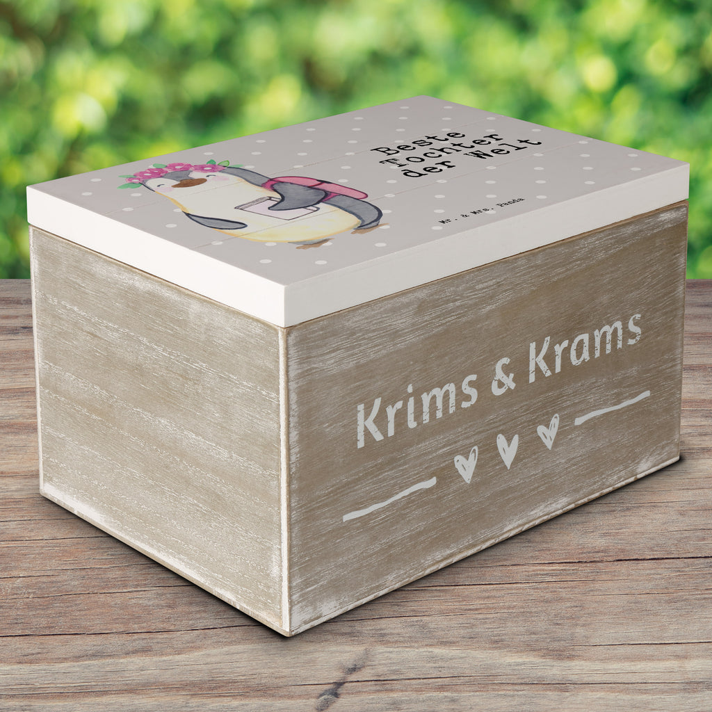 Holzkiste Pinguin Beste Tochter der Welt Tochter, Töchter, Töchterchen, Geburt, Kleine, Mutter, Vater, Kind, Kinder, Familie, Belohnung, Dankeschön, Holzkiste, Kiste, Schatzkiste, Truhe, Schatulle, XXL,  Erinnerungsbox, Erinnerungskiste, Dekokiste, Aufbewahrungsbox  für, Dankeschön, Geschenk, Schenken, Geburtstag, Geburtstagsgeschenk, Geschenkidee, Danke, Bedanken, Mitbringsel, Freude machen, Geschenktipp