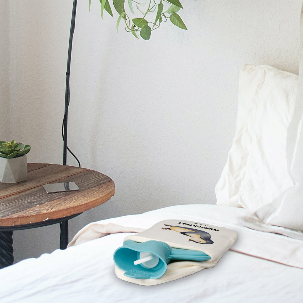 Personalisierte Wärmflasche Pinguin lachend Personalisierte Wärmflasche, Personalisiertes Wärmekissen, Personalisierte Kinderwärmflasche, Personalisiertes Körnerkissen, Personalisierter Wärmflaschenbezug, Personalisierte Wärmflasche mit Bezug, Personalisierte Kinder Wärmflasche, Wärmflasche mit Namen, Wärmekissen mit Namen, Kinderwärmflasche mit Namen, Körnerkissen mit Namen, Wärmflaschenbezug mit Namen, Kinder Wärmflasche mit Namen, Pinguin, Pinguine, lustiger Spruch, Optimismus, Fröhlich, Lachen, Humor, Fröhlichkeit