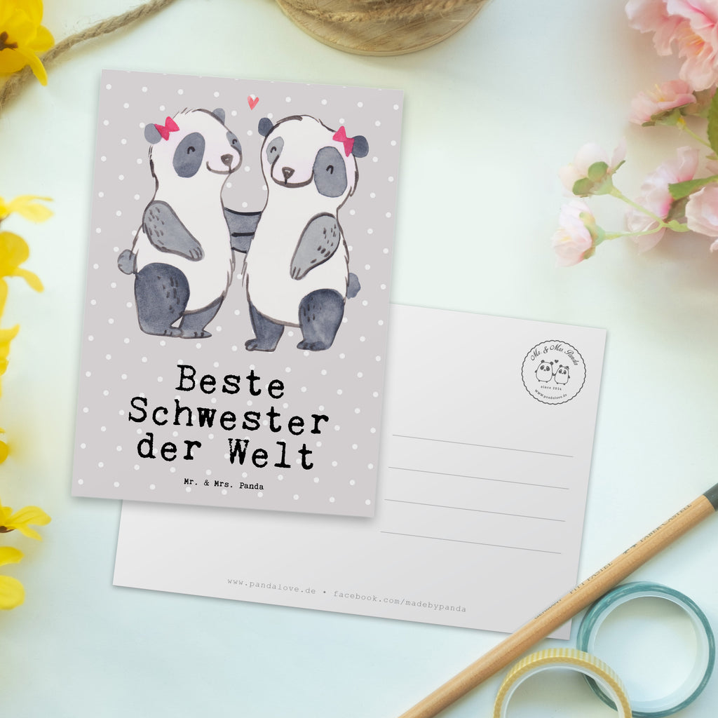 Postkarte Panda Beste Schwester der Welt Geschenkkarte, Grußkarte, Karte, Einladung, Ansichtskarte, Geburtstagskarte, Einladungskarte, Dankeskarte, für, Dankeschön, Geschenk, Schenken, Geburtstag, Geburtstagsgeschenk, Geschenkidee, Danke, Bedanken, Mitbringsel, Freude machen, Geschenktipp, Schwestern, Schwester, Geschwister, Schwesterherz, Sister, Familie, Kleinigkeit, Beste, Tochter, Liebe, Kinder