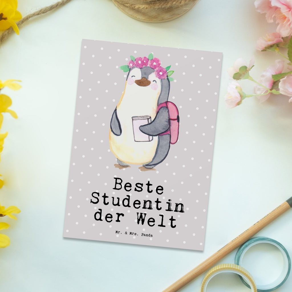 Postkarte Pinguin Beste Studentin der Welt Geschenkkarte, Grußkarte, Karte, Einladung, Ansichtskarte, Geburtstagskarte, Einladungskarte, Dankeskarte, für, Dankeschön, Geschenk, Schenken, Geburtstag, Geburtstagsgeschenk, Geschenkidee, Danke, Bedanken, Mitbringsel, Freude machen, Geschenktipp, Studentin, Studium, Tochter, Spaß, Musterschülerin, lustig, Studienabschluss, witzig, Universität, Abschluss, Alumni, Uni, Studenten, Hochschule