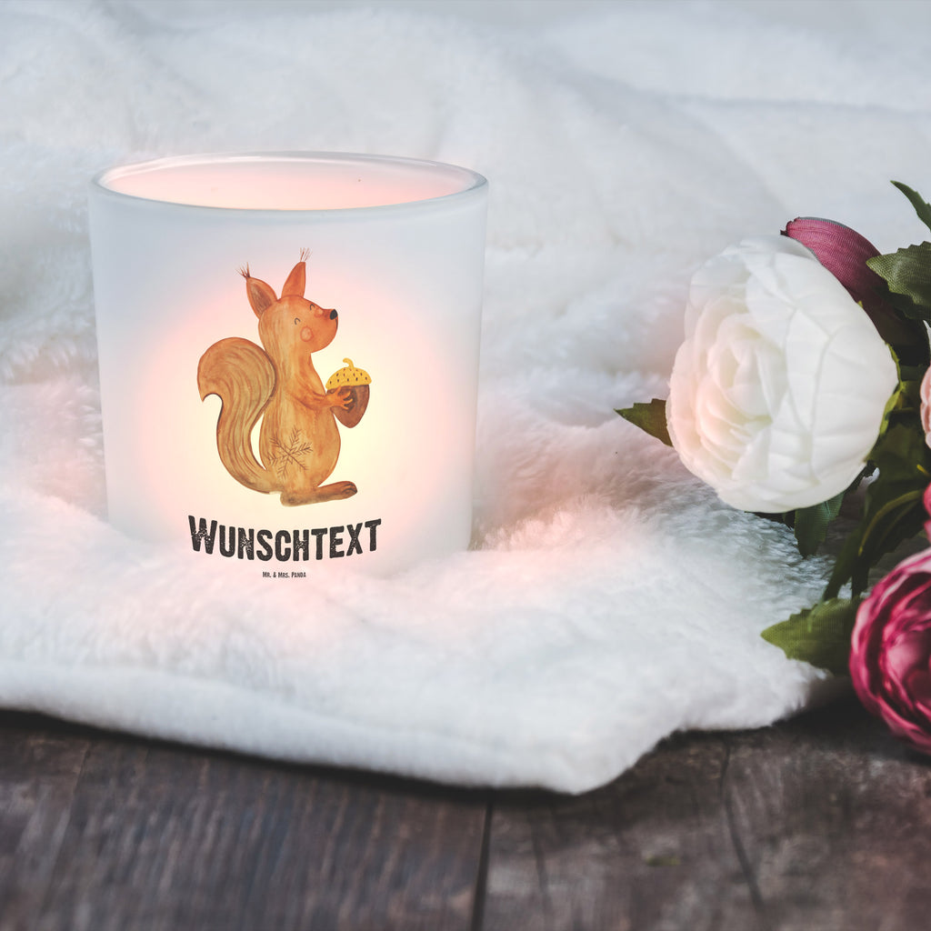 Personalisiertes Windlicht Eichhörnchen Weihnachten Personalisiertes Windlicht, Personalisiertes Windlicht Glas, Personalisiertes Teelichtglas, Personalisierter Teelichthalter, Personalisiertes Kerzenglas, Personalisierte Kerze, Personalisiertes Teelicht, Windlicht mit Namen, Windlicht Glas mit Namen, Teelichtglas mit Namen, Teelichthalter mit Namen, Teelichter mit Namen, Kerzenglas mit Namen, Kerze mit Namen, Teelicht mit Namen, Namenspersonalisierung, Name, selbst gestalten, Wunschtext, Bedrucken, Winter, Weihnachten, Weihnachtsdeko, Nikolaus, Advent, Heiligabend, Wintermotiv, Frohe Weihnachten, Frohes neues Jahr, Guten Rutsch, Weihnachtsmotiv, Weihnachtsgruß, Neujahr, Vogel