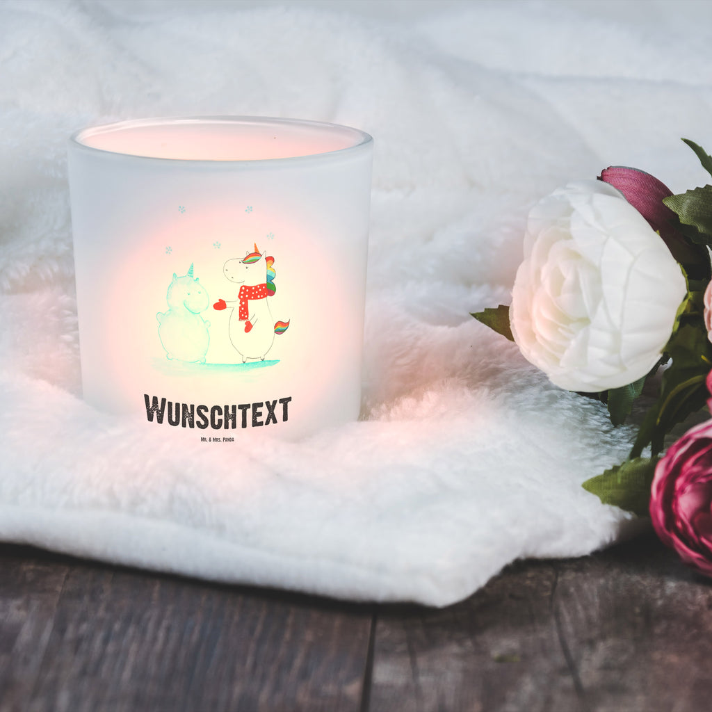 Personalisiertes Windlicht Einhorn Schneemann Personalisiertes Windlicht, Personalisiertes Windlicht Glas, Personalisiertes Teelichtglas, Personalisierter Teelichthalter, Personalisiertes Kerzenglas, Personalisierte Kerze, Personalisiertes Teelicht, Windlicht mit Namen, Windlicht Glas mit Namen, Teelichtglas mit Namen, Teelichthalter mit Namen, Teelichter mit Namen, Kerzenglas mit Namen, Kerze mit Namen, Teelicht mit Namen, Namenspersonalisierung, Name, selbst gestalten, Wunschtext, Bedrucken, Einhorn, Einhörner, Einhorn Deko, Pegasus, Unicorn, Schneemann, Winter, Schnee, Kuchen, Weihnachten, kalt, Mütze, Handschuhe, X-Mas