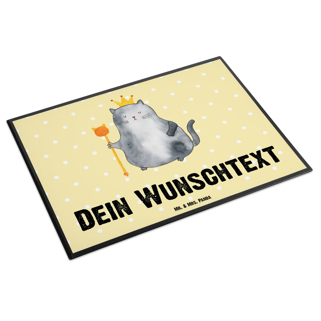 Personalisierte Schreibtischunterlage Katzen Koenig Personalisierte Schreibunterlage, Personalisierte Schreibtischauflage, Personalisierte Schreibtisch Unterlagen, Schreibunterlage mit Namen, Schreibtischauflage  mit Namen, Schreibtisch Unterlagen mit Namen, Selbst gestalten, Namensaufdruck, Namenspersonalisierung, Katze, Katzenmotiv, Katzenfan, Katzendeko, Katzenfreund, Katzenliebhaber, Katzenprodukte, Katzenartikel, Katzenaccessoires, Katzensouvenirs, Katzenliebhaberprodukte, Katzenmotive, Katzen, Kater, Mietze, Cat, Cats, Katzenhalter, Katzenbesitzerin, Haustier, König, Königin, Queen, Familie, Mietzhaus, Wohnung, erste eigenen Wohnung, Umzug, Einzug