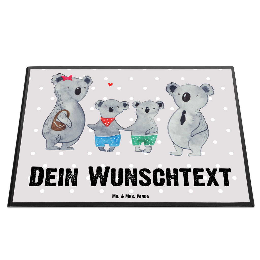 Personalisierte Schreibtischunterlage Koala Familie zwei Personalisierte Schreibunterlage, Personalisierte Schreibtischauflage, Personalisierte Schreibtisch Unterlagen, Schreibunterlage mit Namen, Schreibtischauflage  mit Namen, Schreibtisch Unterlagen mit Namen, Selbst gestalten, Namensaufdruck, Namenspersonalisierung, Familie, Vatertag, Muttertag, Bruder, Schwester, Mama, Papa, Oma, Opa, Koala, Koalabär, beste Familie, Familienzeit, Familienleben, Koalafamilie, Lieblingsfamilie