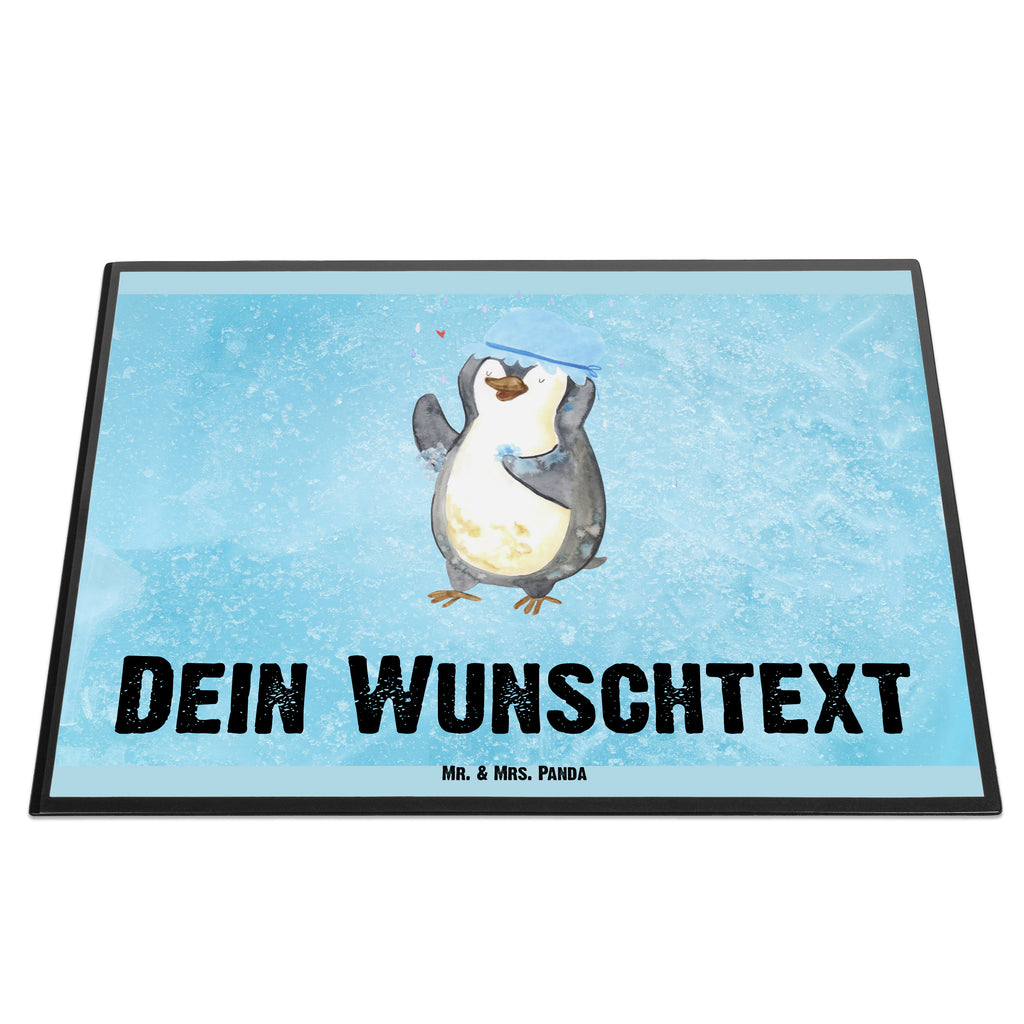 Personalisierte Schreibtischunterlage Pinguin duscht Personalisierte Schreibunterlage, Personalisierte Schreibtischauflage, Personalisierte Schreibtisch Unterlagen, Schreibunterlage mit Namen, Schreibtischauflage  mit Namen, Schreibtisch Unterlagen mit Namen, Selbst gestalten, Namensaufdruck, Namenspersonalisierung, Pinguin, Pinguine, Dusche, duschen, Lebensmotto, Motivation, Neustart, Neuanfang, glücklich sein