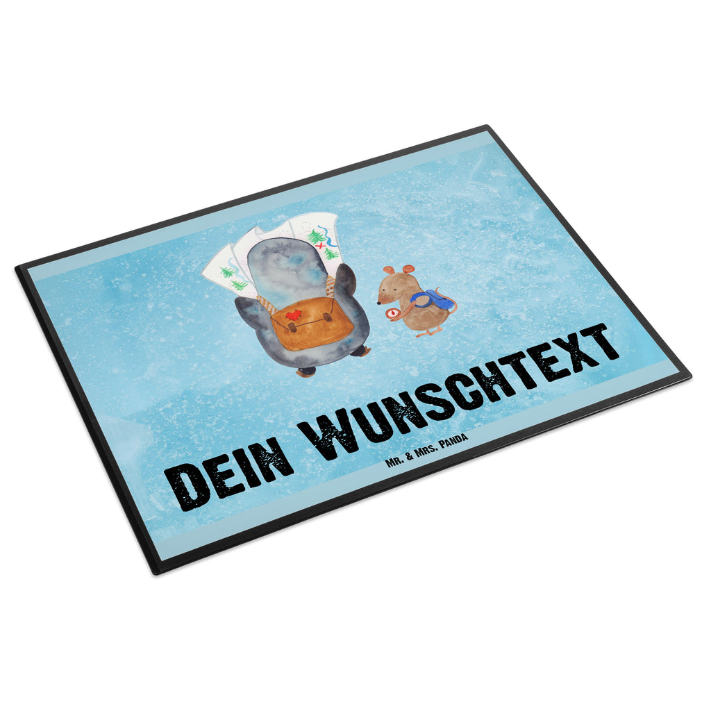 Personalisierte Schreibtischunterlage Pinguin & Maus Wanderer Personalisierte Schreibunterlage, Personalisierte Schreibtischauflage, Personalisierte Schreibtisch Unterlagen, Schreibunterlage mit Namen, Schreibtischauflage  mit Namen, Schreibtisch Unterlagen mit Namen, Selbst gestalten, Namensaufdruck, Namenspersonalisierung, Pinguin, Pinguine, Abenteurer, Abenteuer, Roadtrip, Ausflug, Wanderlust, wandern