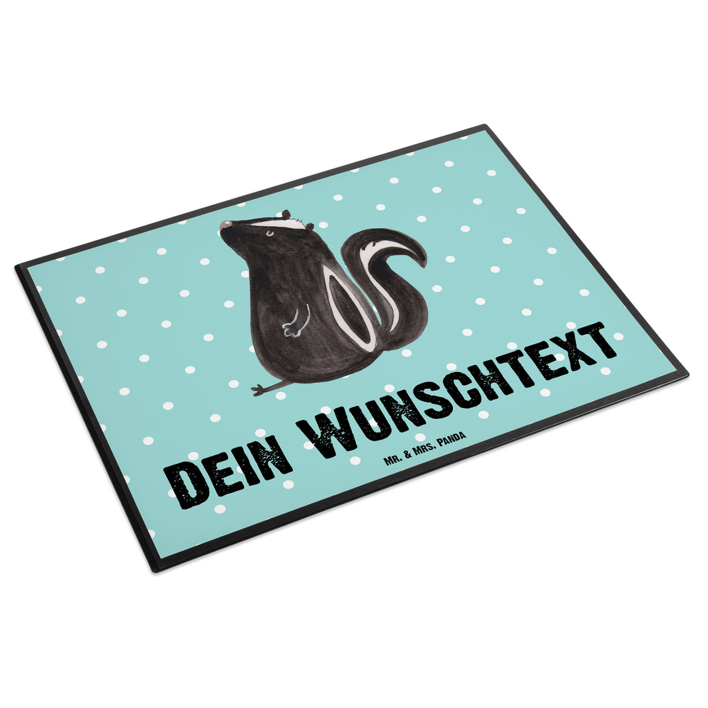 Personalisierte Schreibtischunterlage Stinktier sitzend Personalisierte Schreibunterlage, Personalisierte Schreibtischauflage, Personalisierte Schreibtisch Unterlagen, Schreibunterlage mit Namen, Schreibtischauflage  mit Namen, Schreibtisch Unterlagen mit Namen, Selbst gestalten, Namensaufdruck, Namenspersonalisierung, Stinktier, Skunk, Wildtier, Raubtier, Stinker, Stinki, Spruch, Büro, Recht, Besserwisser