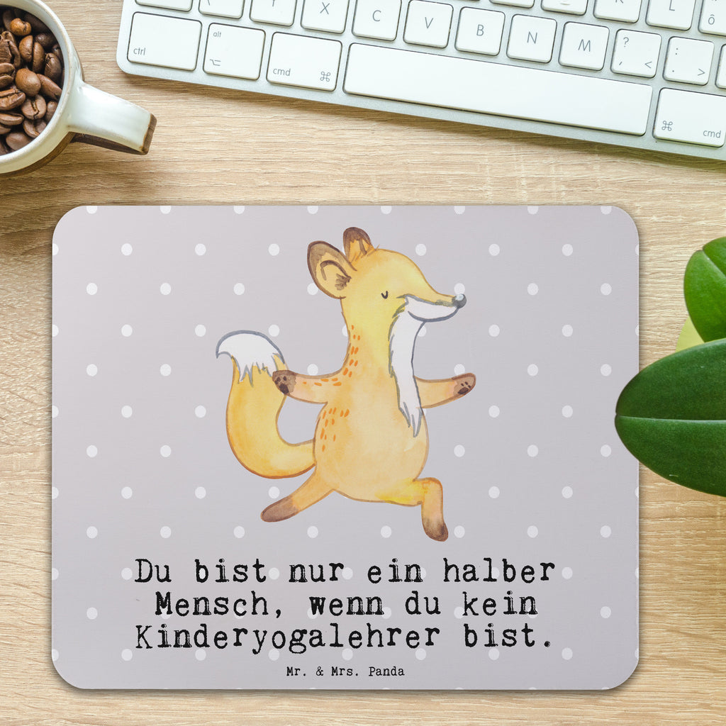 Mauspad Kinderyogalehrer mit Herz Mousepad, Computer zubehör, Büroausstattung, PC Zubehör, Arbeitszimmer, Mauspad, Einzigartiges Mauspad, Designer Mauspad, Beruf, Ausbildung, Jubiläum, Abschied, Rente, Kollege, Kollegin, Geschenk, Schenken, Arbeitskollege, Mitarbeiter, Firma, Danke, Dankeschön