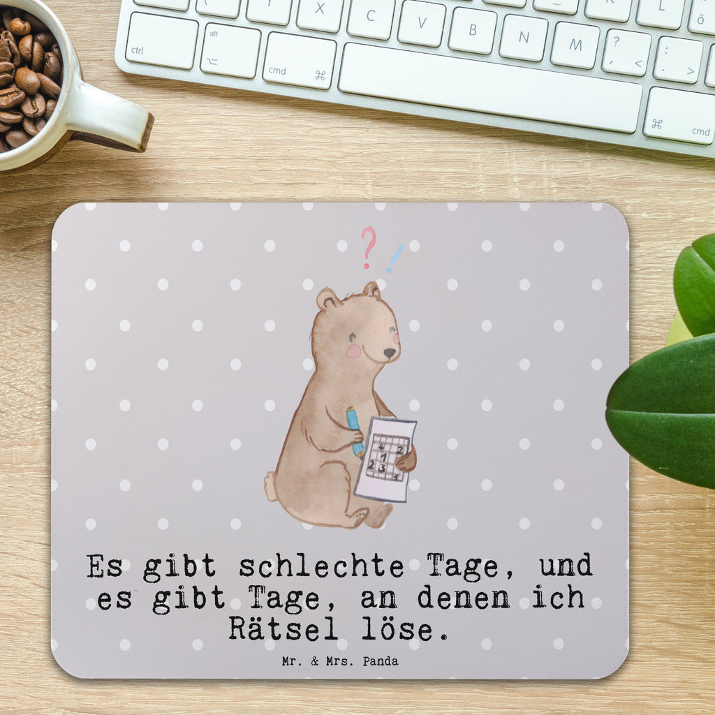 Mauspad Bär Rätsel lösen Tage Mousepad, Computer zubehör, Büroausstattung, PC Zubehör, Arbeitszimmer, Mauspad, Einzigartiges Mauspad, Designer Mauspad, Geschenk, Sport, Sportart, Hobby, Schenken, Danke, Dankeschön, Auszeichnung, Gewinn, Sportler, Rätsel lösen, Kreuzworträtsel lösen, Knobeln, Gedächtnistraining, Gedächtnissport