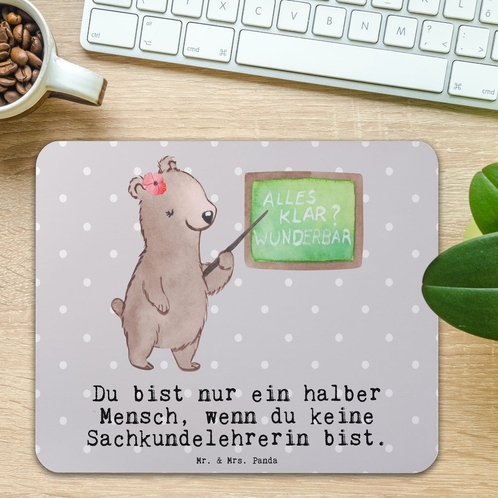 Mauspad Sachkundelehrerin mit Herz Mousepad, Computer zubehör, Büroausstattung, PC Zubehör, Arbeitszimmer, Mauspad, Einzigartiges Mauspad, Designer Mauspad, Beruf, Ausbildung, Jubiläum, Abschied, Rente, Kollege, Kollegin, Geschenk, Schenken, Arbeitskollege, Mitarbeiter, Firma, Danke, Dankeschön, Sachkundelehrerin, Sachkundeunterricht, Schule, Grundschule