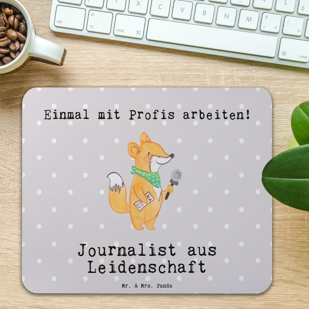 Mauspad Journalist aus Leidenschaft Mousepad, Computer zubehör, Büroausstattung, PC Zubehör, Arbeitszimmer, Mauspad, Einzigartiges Mauspad, Designer Mauspad, Beruf, Ausbildung, Jubiläum, Abschied, Rente, Kollege, Kollegin, Geschenk, Schenken, Arbeitskollege, Mitarbeiter, Firma, Danke, Dankeschön, Journalist, Reporter, Redakteur, Pressebüro, Studium
