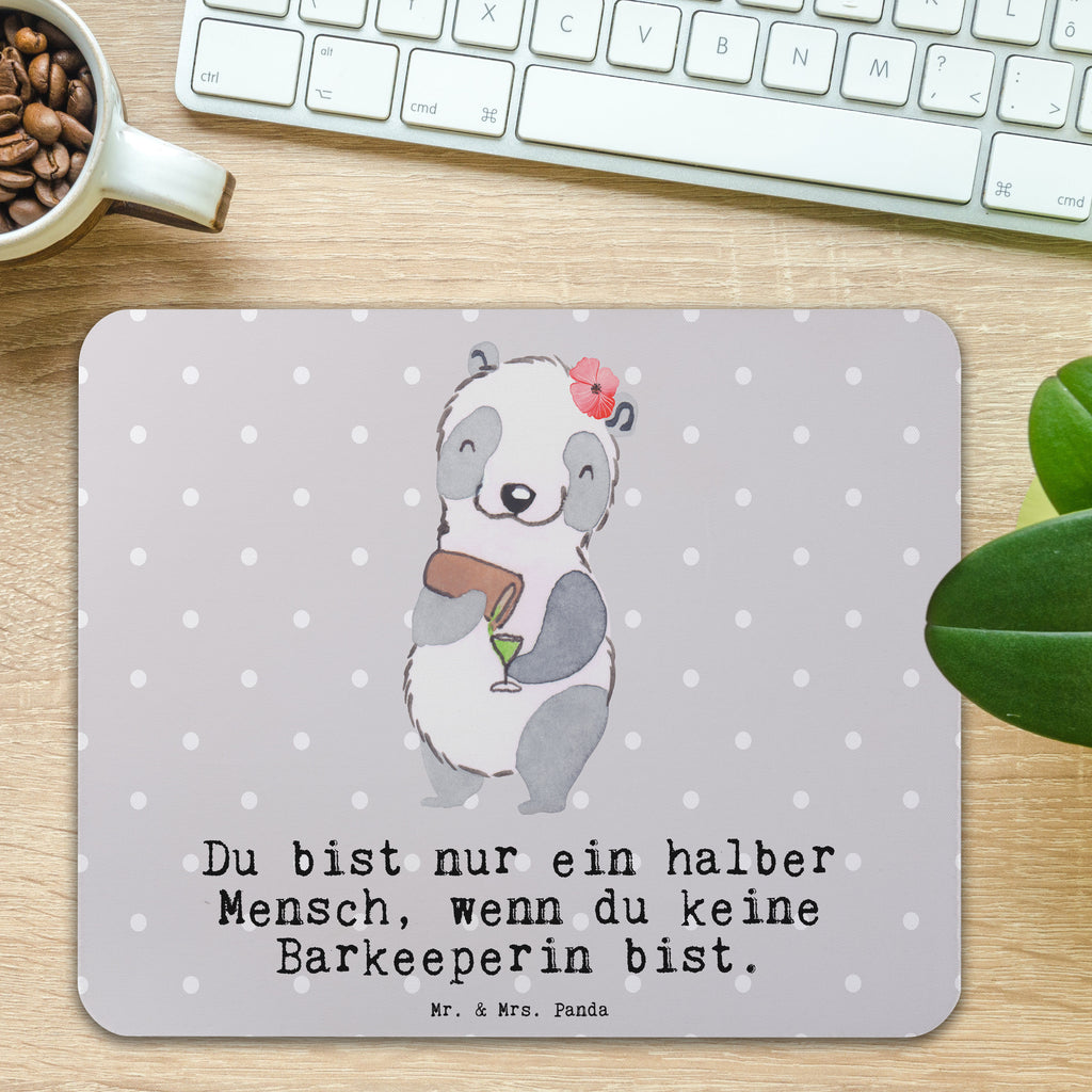 Mauspad Barkeeperin mit Herz Mousepad, Computer zubehör, Büroausstattung, PC Zubehör, Arbeitszimmer, Mauspad, Einzigartiges Mauspad, Designer Mauspad, Beruf, Ausbildung, Jubiläum, Abschied, Rente, Kollege, Kollegin, Geschenk, Schenken, Arbeitskollege, Mitarbeiter, Firma, Danke, Dankeschön, Barkeeperin, Barfrau, Bartender, Barbesitzerin, Kurs