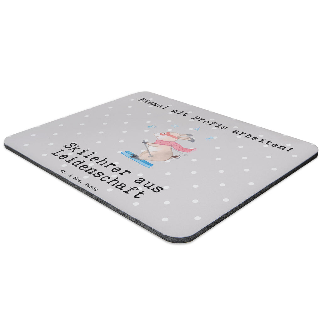 Mauspad Skilehrer aus Leidenschaft Mousepad, Computer zubehör, Büroausstattung, PC Zubehör, Arbeitszimmer, Mauspad, Einzigartiges Mauspad, Designer Mauspad, Beruf, Ausbildung, Jubiläum, Abschied, Rente, Kollege, Kollegin, Geschenk, Schenken, Arbeitskollege, Mitarbeiter, Firma, Danke, Dankeschön